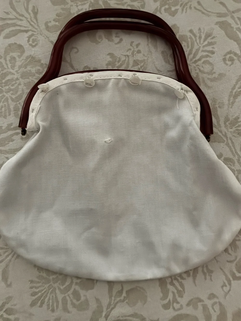 De’Lanthe Bermuda Bag Embroidered Floral Wool Cover Lucite Handle 1970s Vintage